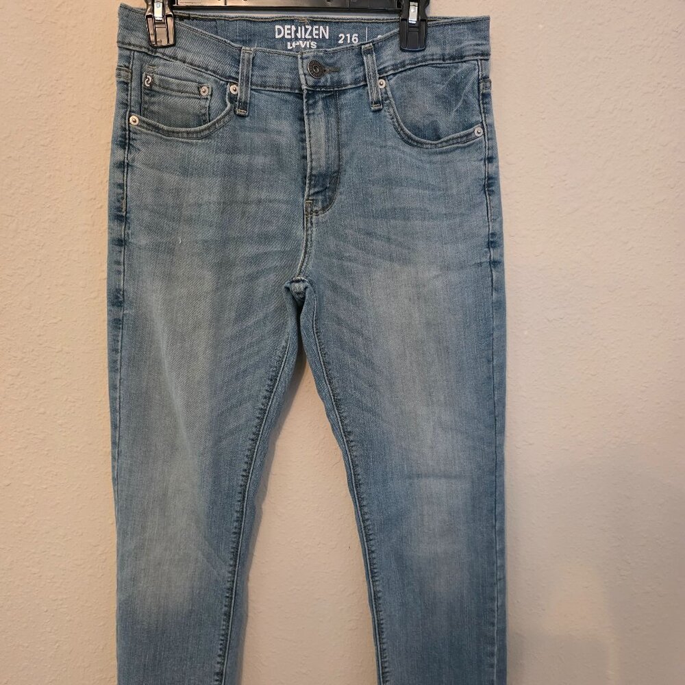 Denizen Levi’s 216 Skinny Jeans Mid Rise distressed Women’s 30x32 Stretch Denim
